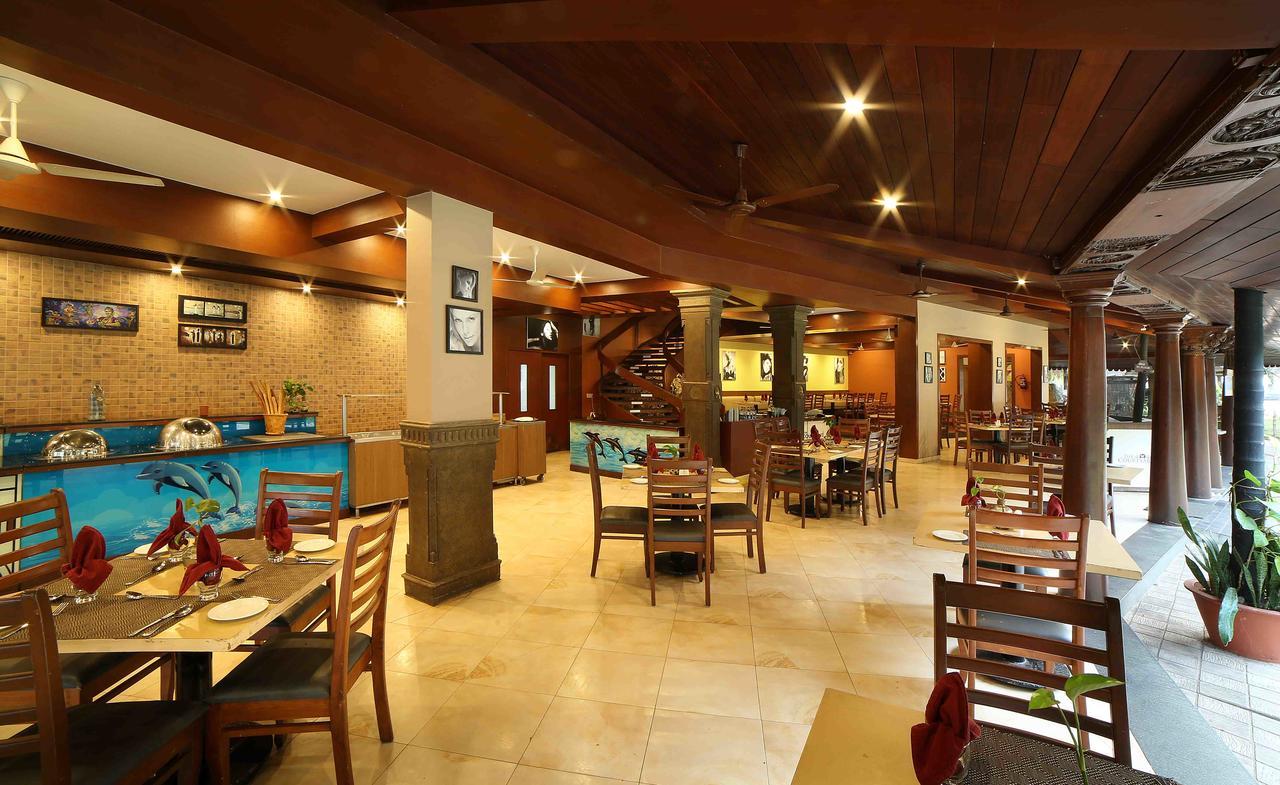 Uday Samudra Leisure Beach Hotel & Spa Kovalam Exterior foto