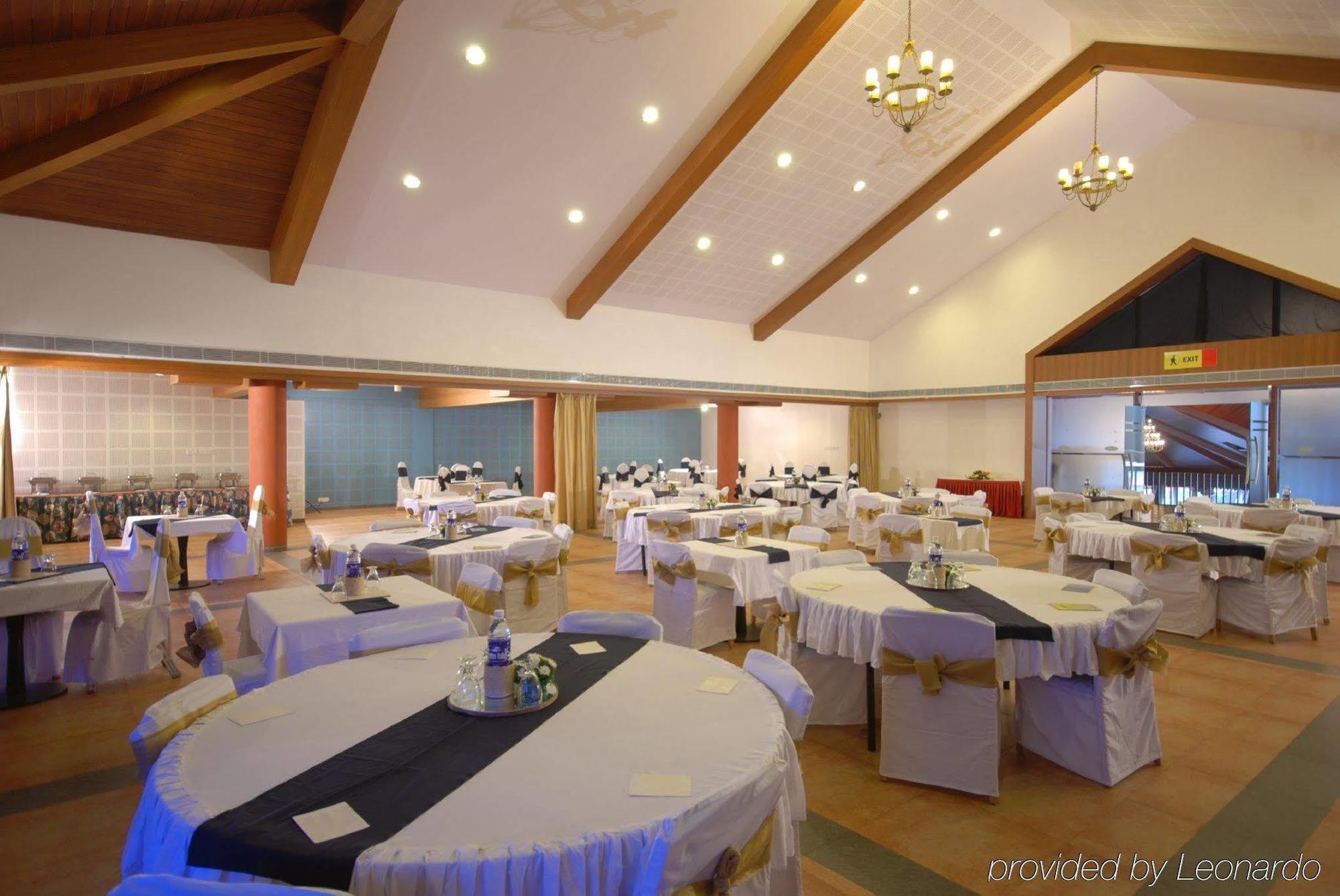 Uday Samudra Leisure Beach Hotel & Spa Kovalam Exterior foto