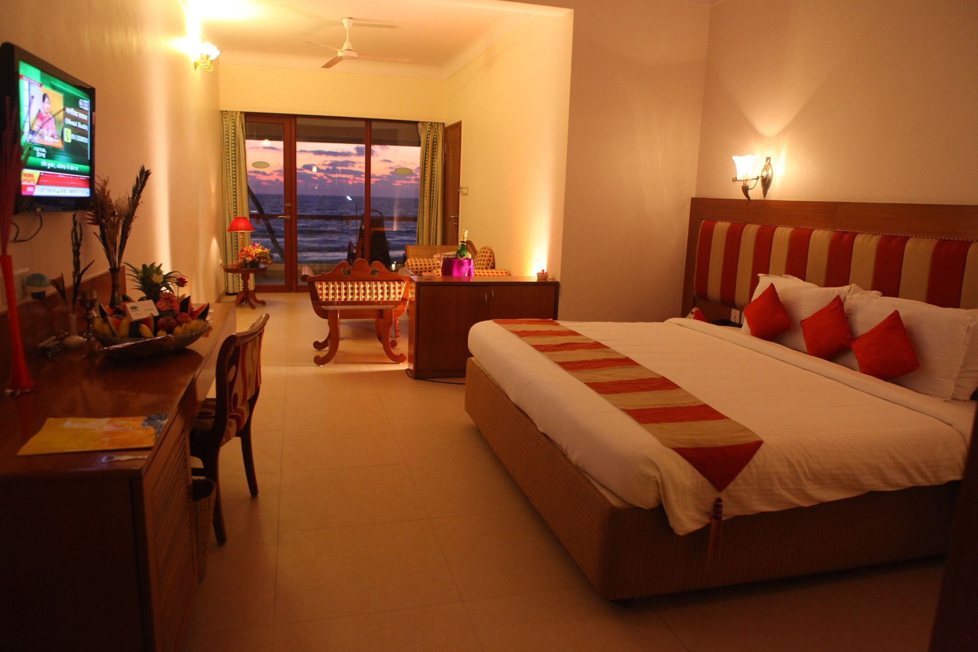 Uday Samudra Leisure Beach Hotel & Spa Kovalam Exterior foto